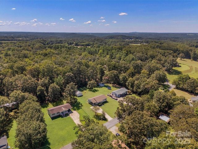 231 pineland Avenue, Shelby, NC 28152