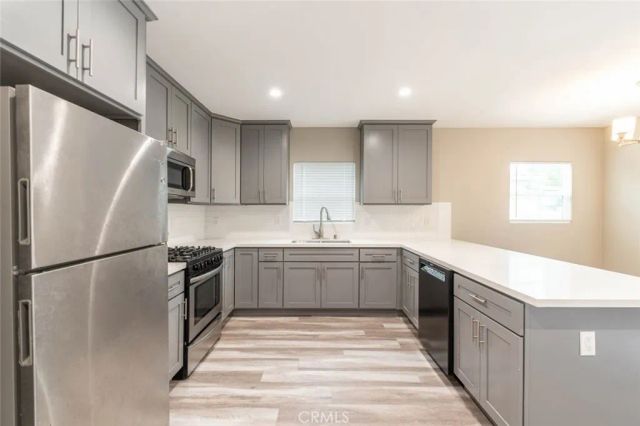 6633 Costello Avenue, Valley Glen, CA 91405