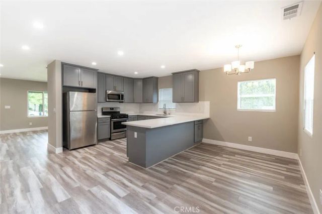 6633 Costello Avenue, Valley Glen, CA 91405