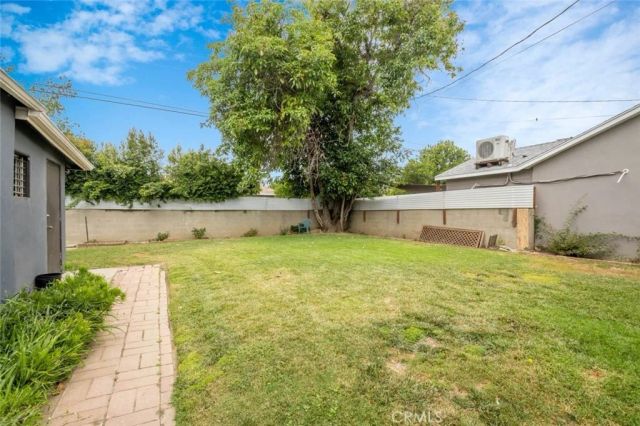 6633 Costello Avenue, Valley Glen, CA 91405