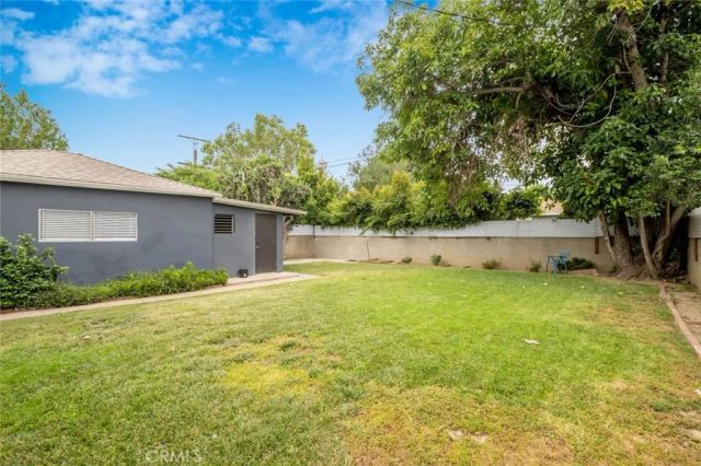 6633 Costello Avenue, Valley Glen, CA 91405