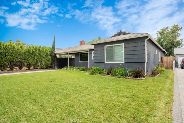 6633 Costello Avenue, Valley Glen, CA 91405