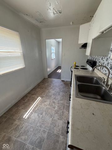 801 N Grant Avenue, Indianapolis, IN 46201