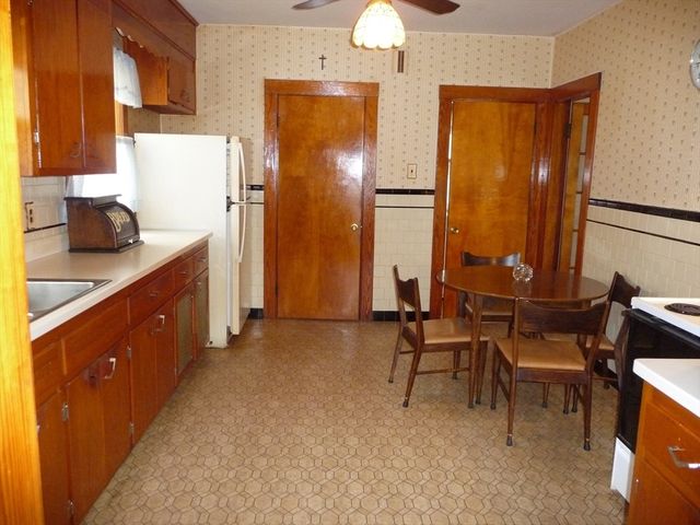 103 Westminster Ave, Watertown, MA 02472