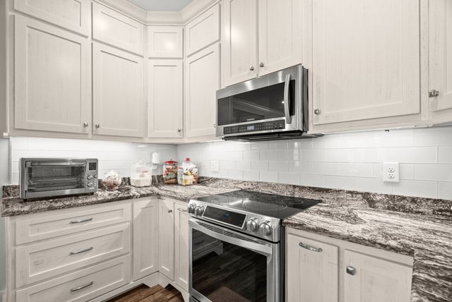 205 Dew Drop Dr, Franklin, KY 42134