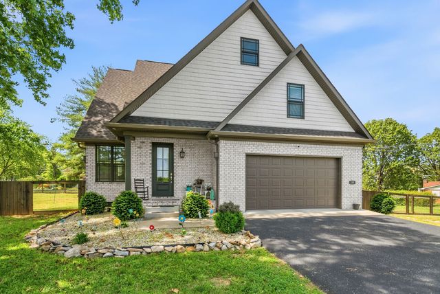 205 Dew Drop Dr, Franklin, KY 42134