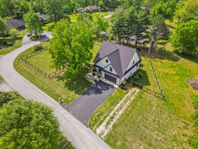 205 Dew Drop Dr, Franklin, KY 42134