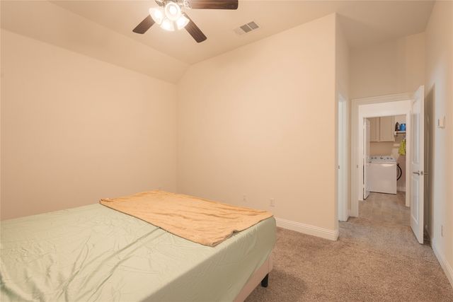 10924 Klondike Lane, Aubrey, TX 76227