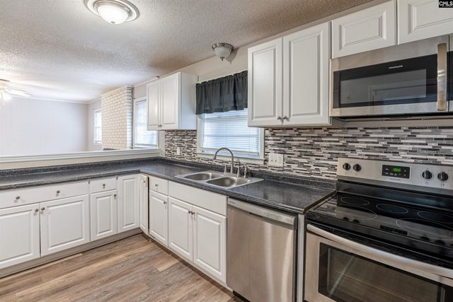 1900 Rolling Hills Road, Columbia, SC 29210