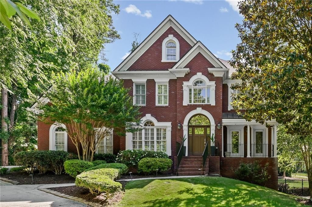 Image 1 of property listing at 1529 Richard Stokes Drive, Decatur, GA 30033