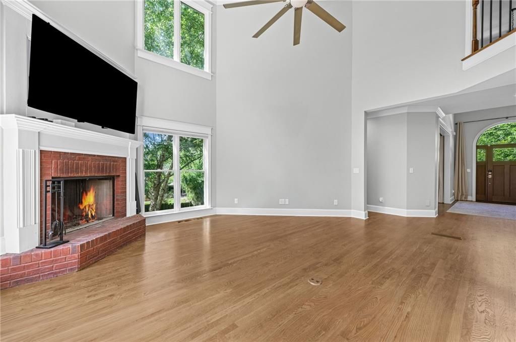 Image 12 of property listing at 1529 Richard Stokes Drive, Decatur, GA 30033