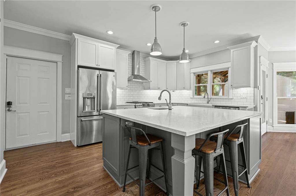 Image 15 of property listing at 1529 Richard Stokes Drive, Decatur, GA 30033