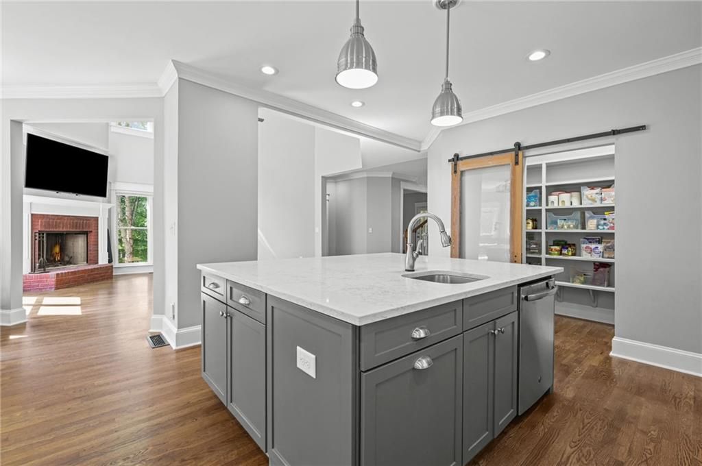 Image 18 of property listing at 1529 Richard Stokes Drive, Decatur, GA 30033
