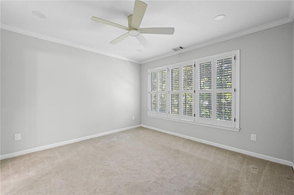 Image 29 of property listing at 1529 Richard Stokes Drive, Decatur, GA 30033