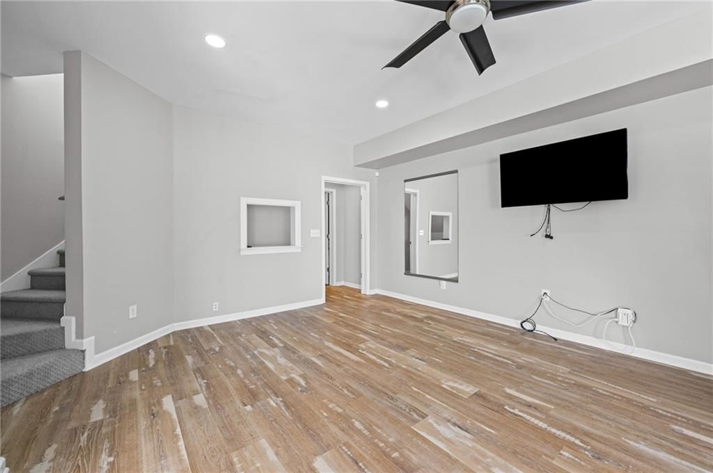 Image 43 of property listing at 1529 Richard Stokes Drive, Decatur, GA 30033