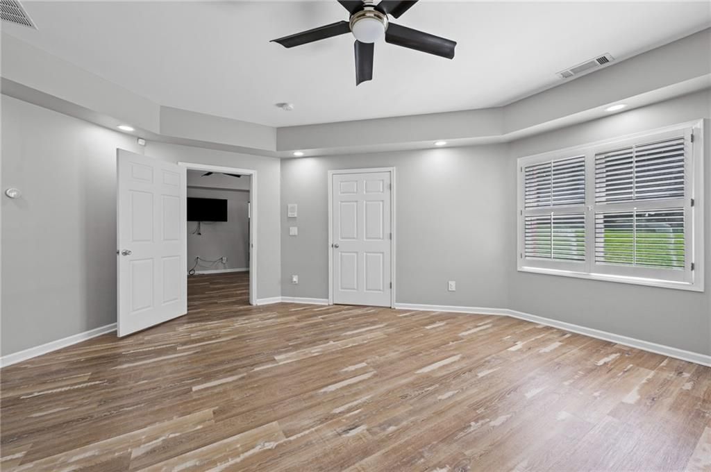 Image 45 of property listing at 1529 Richard Stokes Drive, Decatur, GA 30033