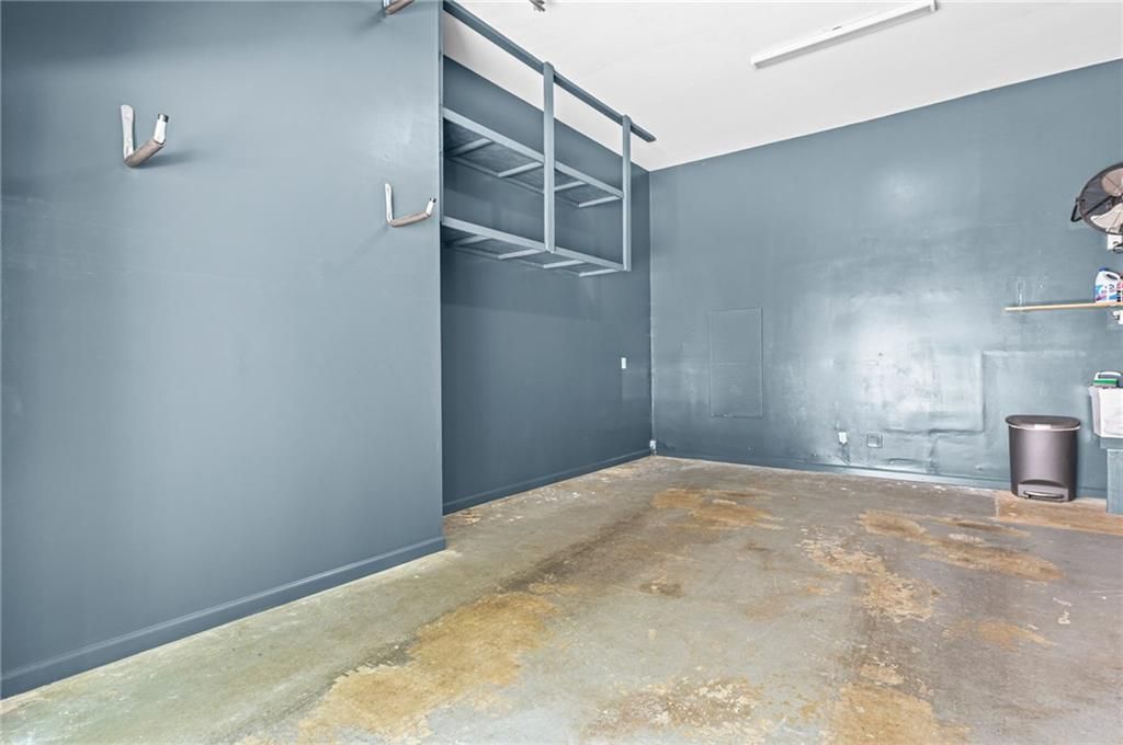 Image 47 of property listing at 1529 Richard Stokes Drive, Decatur, GA 30033