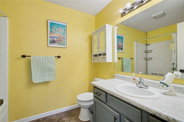 502 Mont Clair Street, Solon, IA 52333