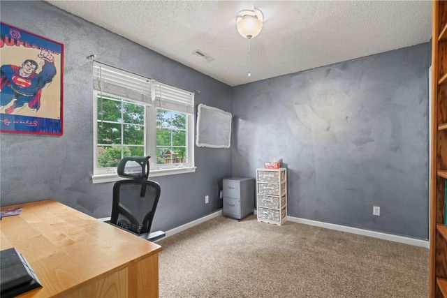 502 Mont Clair Street, Solon, IA 52333