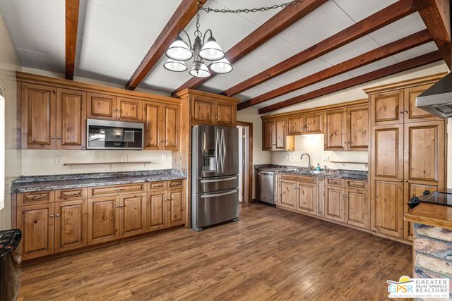 57158 Hillcrest Drive, Yucca Valley, CA 92284