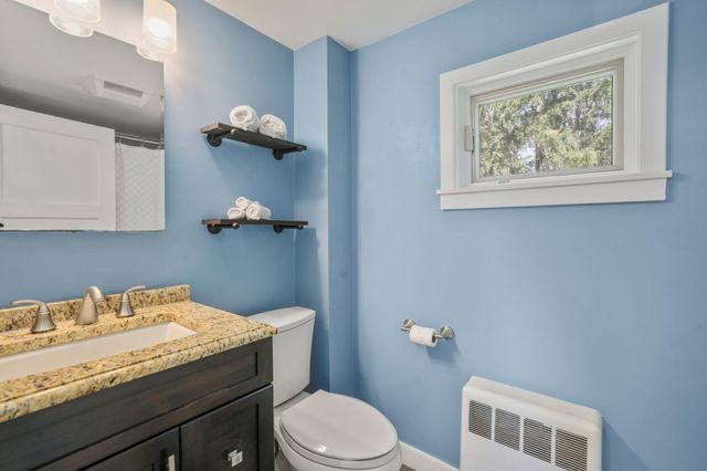 452 Chestnut St, Ashland, MA 01721