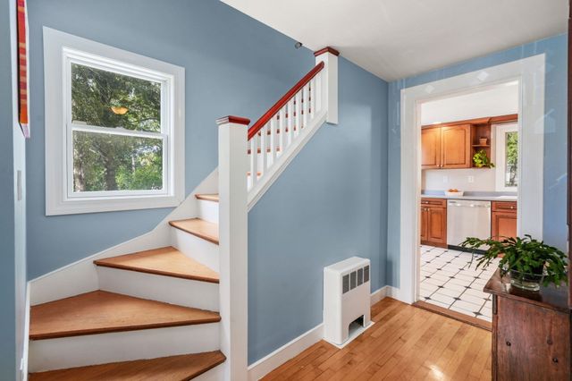 452 Chestnut St, Ashland, MA 01721