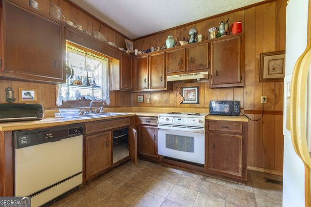 11386 Highway 78, Heflin, AL 36264