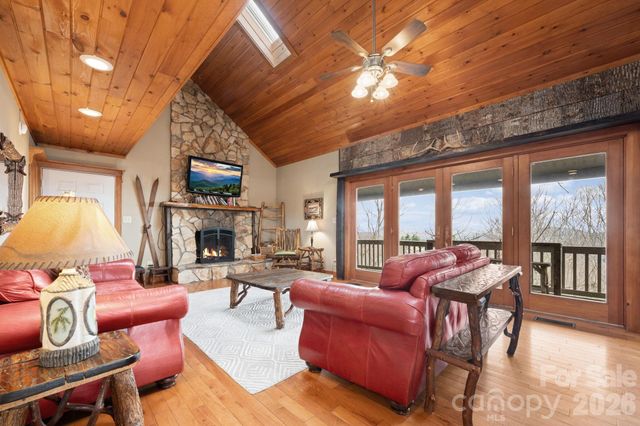 173 Chipmunk Lane, Blowing Rock, NC 28605