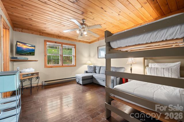 173 Chipmunk Lane, Blowing Rock, NC 28605