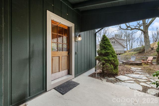 173 Chipmunk Lane, Blowing Rock, NC 28605