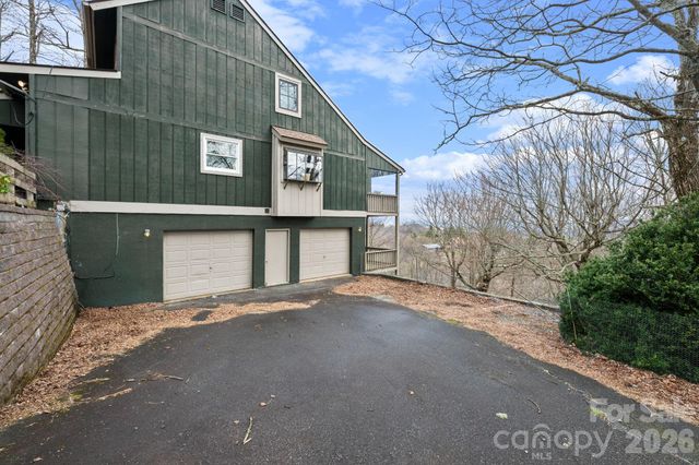 173 Chipmunk Lane, Blowing Rock, NC 28605