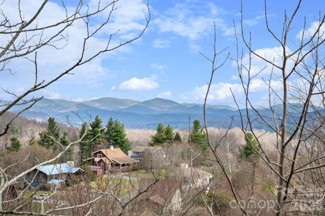 173 Chipmunk Lane, Blowing Rock, NC 28605