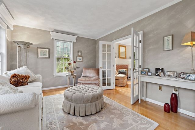 5 Buckskin Lane, Westford, MA 01886