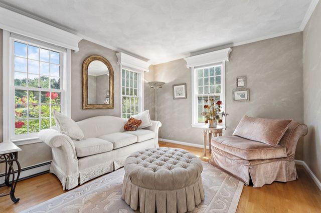 5 Buckskin Lane, Westford, MA 01886
