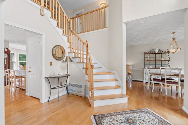 5 Buckskin Lane, Westford, MA 01886