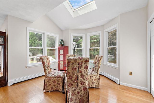 5 Buckskin Lane, Westford, MA 01886