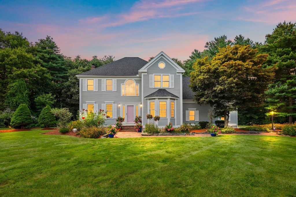 5 Buckskin Lane, Westford, MA 01886