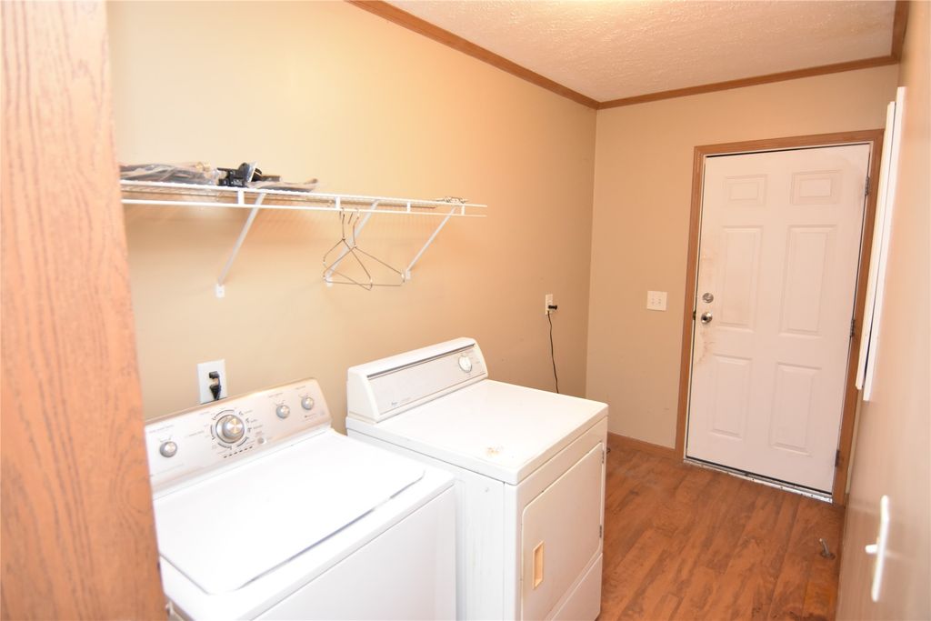 Image 21 of property listing at 25239 90th Street, New Auburn, WI 54757