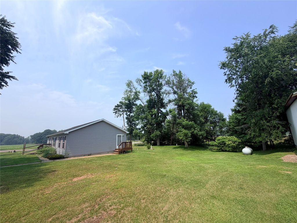 Image 26 of property listing at 25239 90th Street, New Auburn, WI 54757