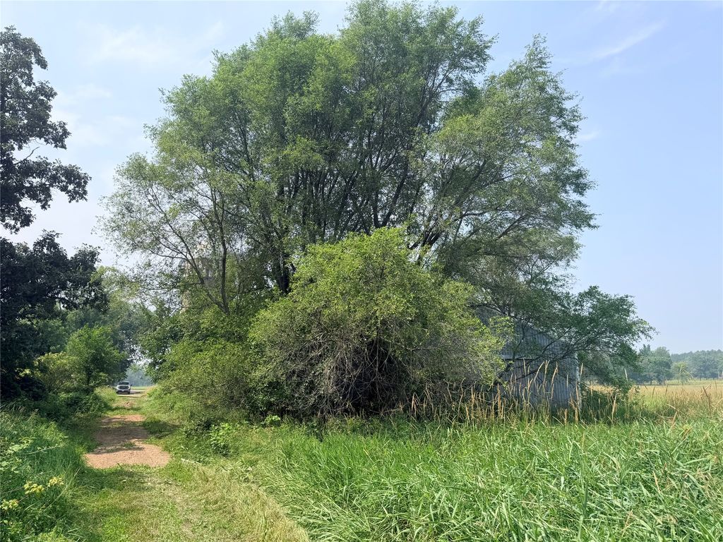 Image 30 of property listing at 25239 90th Street, New Auburn, WI 54757
