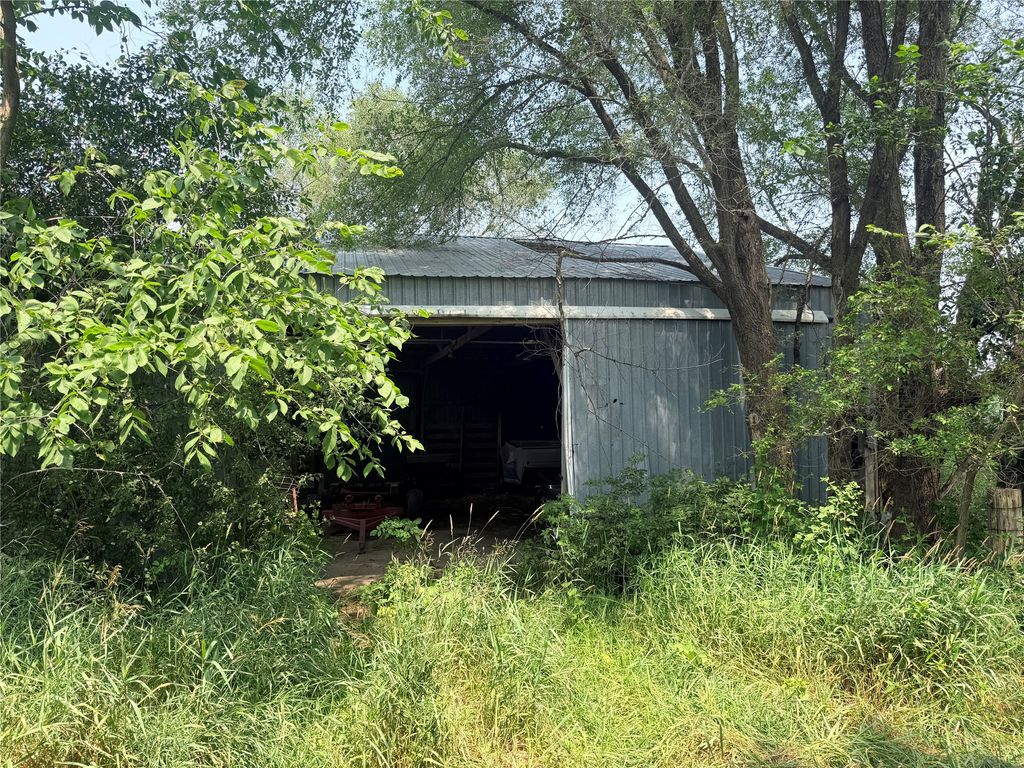 Image 34 of property listing at 25239 90th Street, New Auburn, WI 54757