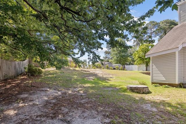 209 Brokenhurst Court, Fayetteville, NC 28311