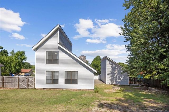 209 Brokenhurst Court, Fayetteville, NC 28311