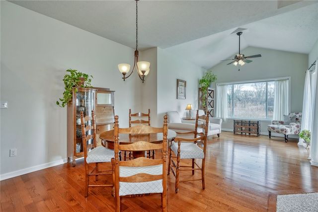 16 Harbour Oaks, Gates, NY 14624