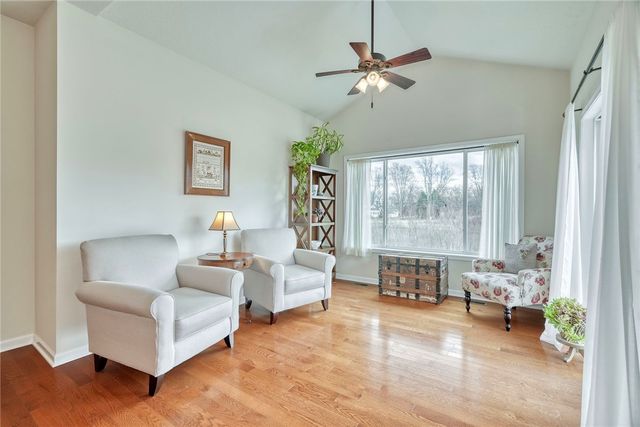 16 Harbour Oaks, Gates, NY 14624