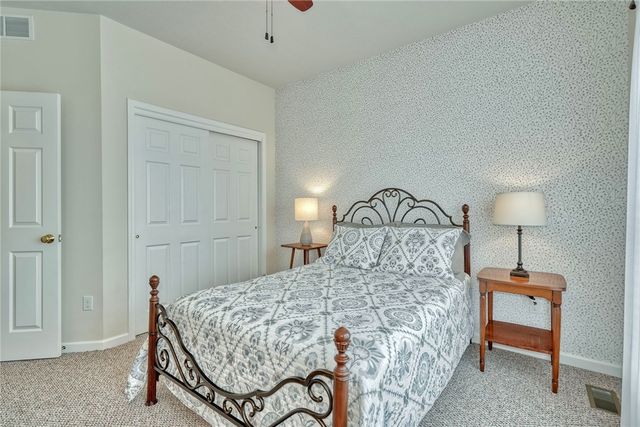 16 Harbour Oaks, Gates, NY 14624