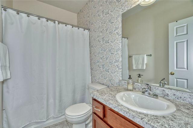 16 Harbour Oaks, Gates, NY 14624