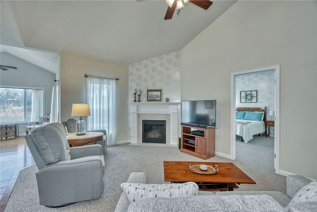 16 Harbour Oaks, Gates, NY 14624