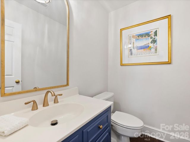 5315 Wingedfoot Road, Charlotte, NC 28226