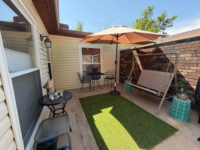 906 E Commons Drive, Bloomington, IN 47401